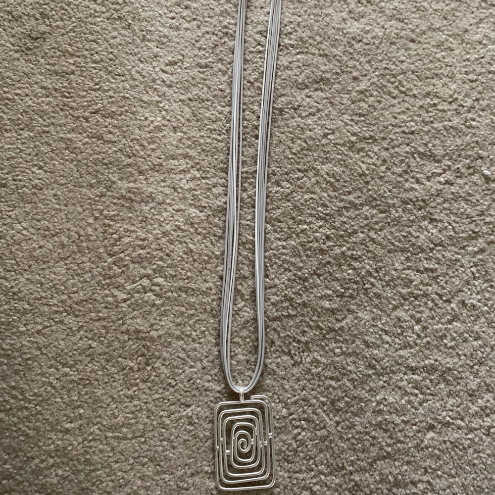 Fashion necklace